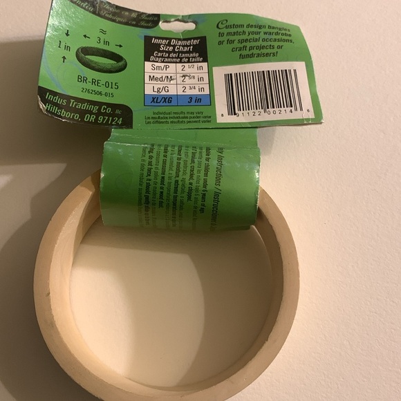 Lot of 5 DIY Ready to Decorate Wood Bangles - Picture 3 of 4